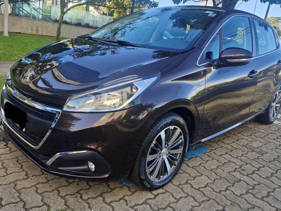 PEUGEOT 208 1.6 GRIFFE 16V FLEX 4P AUTOMÁTICO
